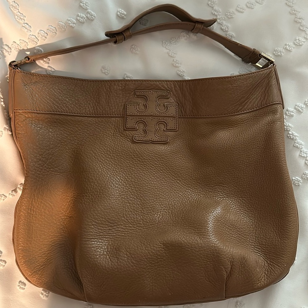 Tory Burch beige leather bag size medium